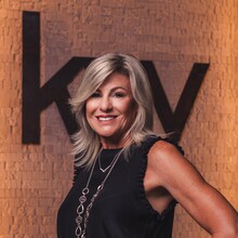 The Jennifer Luzzi Group